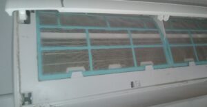 Limpieza de filtros de aire acondicionado